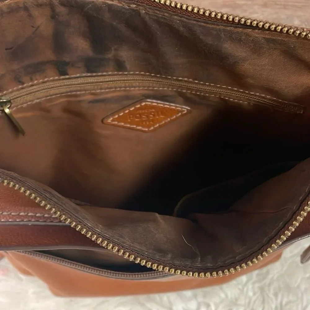 FOSSIL Brown Cowhide Leather Messenger Style Shoulder Bag READ - Picture 12 of 14